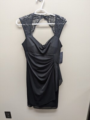 green emerald velvet dress Black Sweetheart Fitted Short Dress with Floral Lace main image 1