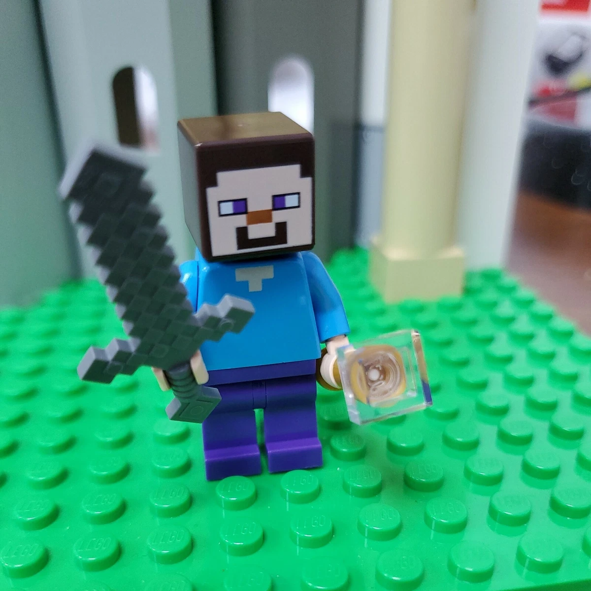 LEGO Minecraft: Steve Minifigure with Pickaxe