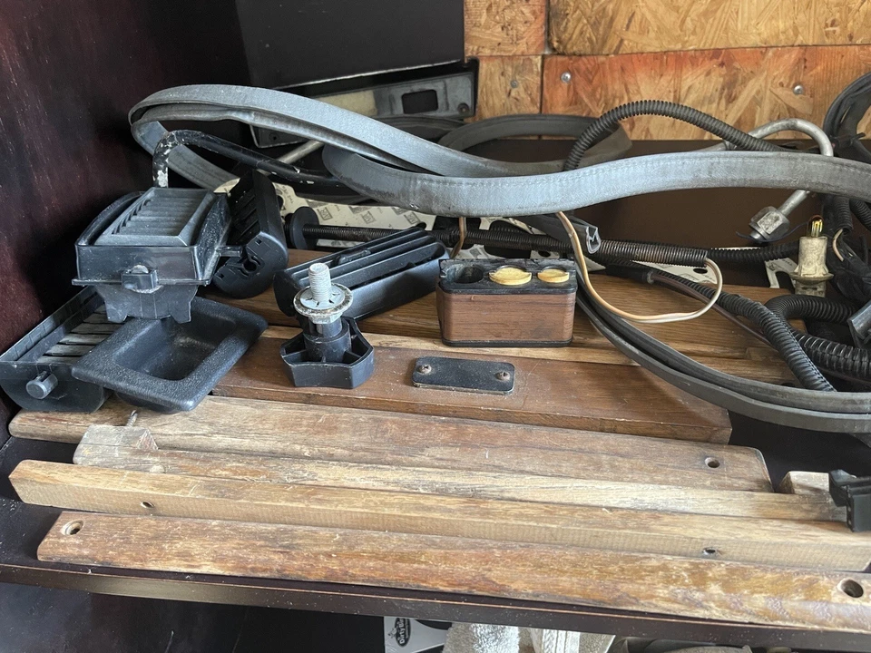 Chevrolet GMC G10 G20 G30 1985-1996 furgoneta puerta madera lote ventanas Foto 2 de 4