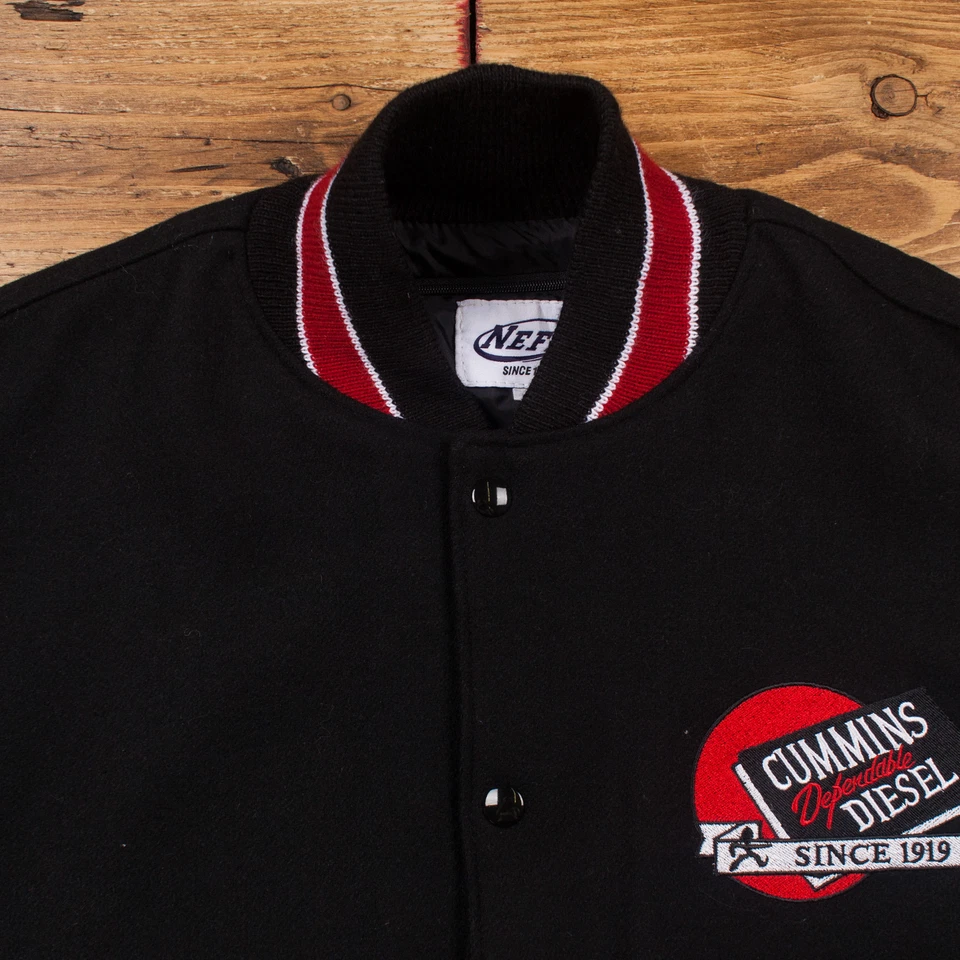 Chaqueta Universitaria Neff De Colección L Bombardero Lana Negra A Presión Foto 4 de 4