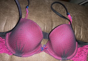 34a hotpink