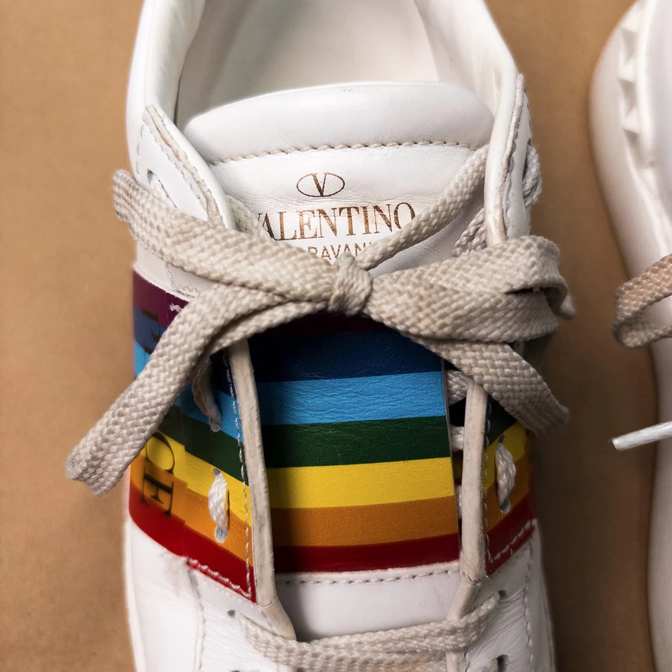 Valentino Garavani Rainbow Men's Size 37.5 7 Rockstud Sneakers Peace Love White - Image 4 of 4