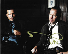 * DONNIE WAHLBERG * signed 8x10 photo * RIGHTEOUS KILL * COA *