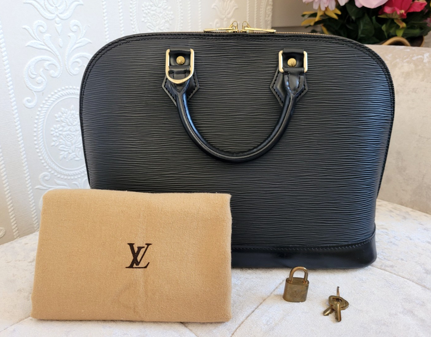 Authentic Louis Vuitton Alma Bag Black Epi Leather Gold Hardware Beautiful Condi
