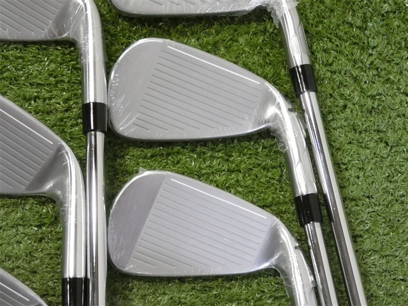 TaylorMade Qi Left Hand Irons 5-P & A KBS Max MT 85 Regular Steel New - Image 4 of 4