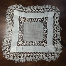STUNNING VTG Antique Linen Crochet Lace Wedding Heirloom Handkerchief