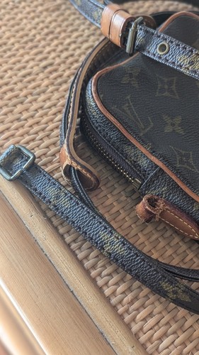Vintage Mini Louis Vuitton Monogram Mini Poche Danube Crossbody Bag - Picture 8 of 23