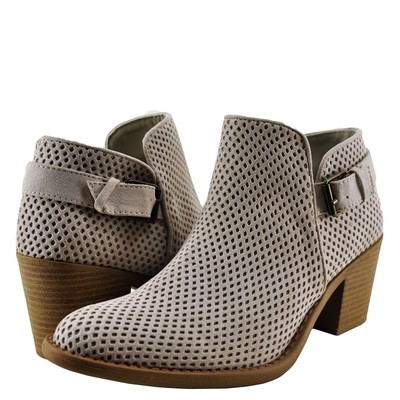 qupid perforated booties
