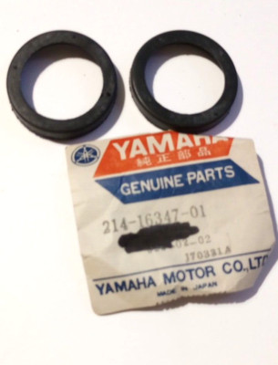 a.927 01 Kawasaki ZX 7R Ninja Front Chain Cover 14026-1228 1996-2003