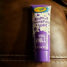 4 Crayola Vivid Violet Scented Bathtub 3 oz Fingerpaint Soap Ages 3