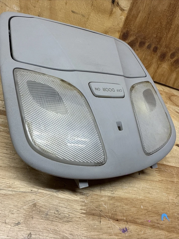 2011-2015 Hyundai Sonata Front Roof Overhead Console Dome Map Light GRAY #92800 - Изображение 2 из 4