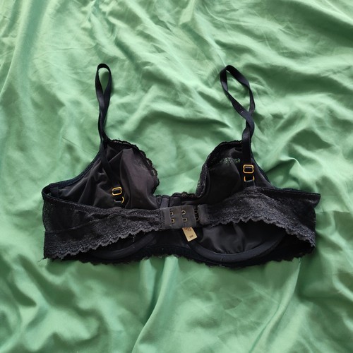Jennifer Lopez Navy Blue Lace Bra Underwired Size 38B Semi Sheer - Picture 5 of 10