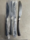 Set Of 4 Oneida Steak Knives