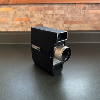Argus Super Eight Model 800 Movie Camera W/ Shoulder Case! Works