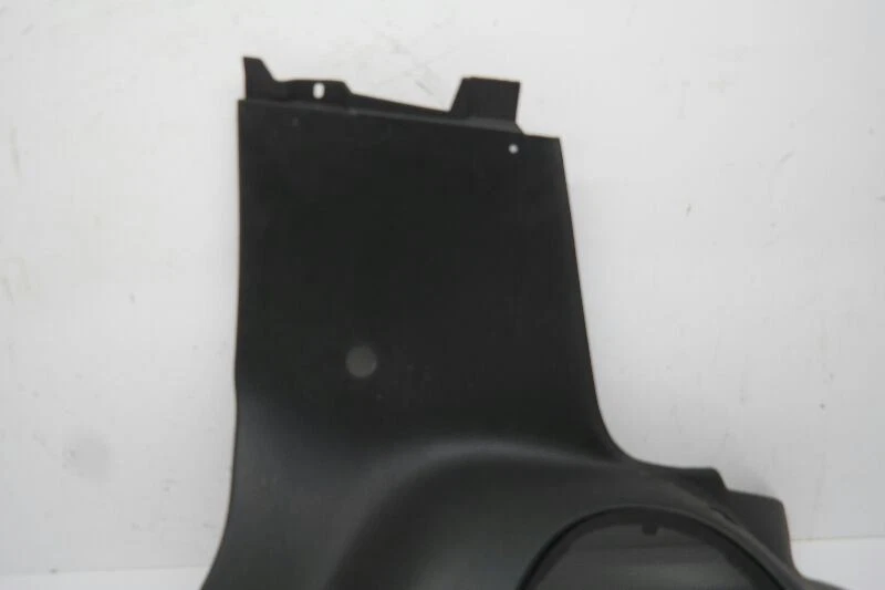 Chevrolet Corvette 2003-2004 moldura de altavoz trasero pilar B derecha Foto 4 de 4