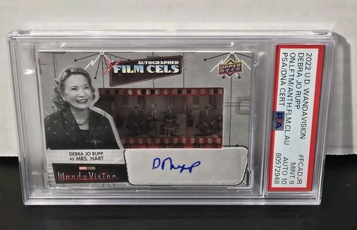 2022 UD Marvel WandaVision Auto Debra Jo Rupp Mrs Hart Film Cels PSA 9 AUTO 10