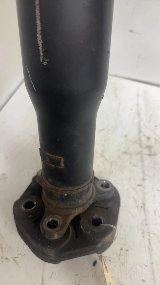 2010-2014 DODGE CHALLENGER 3.6L REAR DRIVE SHAFT, AUTOMATIC, "BACK HALF ONLY" - Image 2 of 4