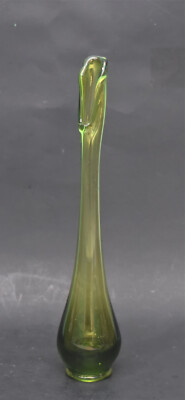 VINTAGE MID CENTURY MODERN VIKING GLASS GLASS SWUNG VASE AVOCADO 11-1/4''