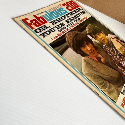 Vintage Magazine Fabulous 208 1969 UK British Pop Music Teens Radio Luxembourg - Picture 3 of 8