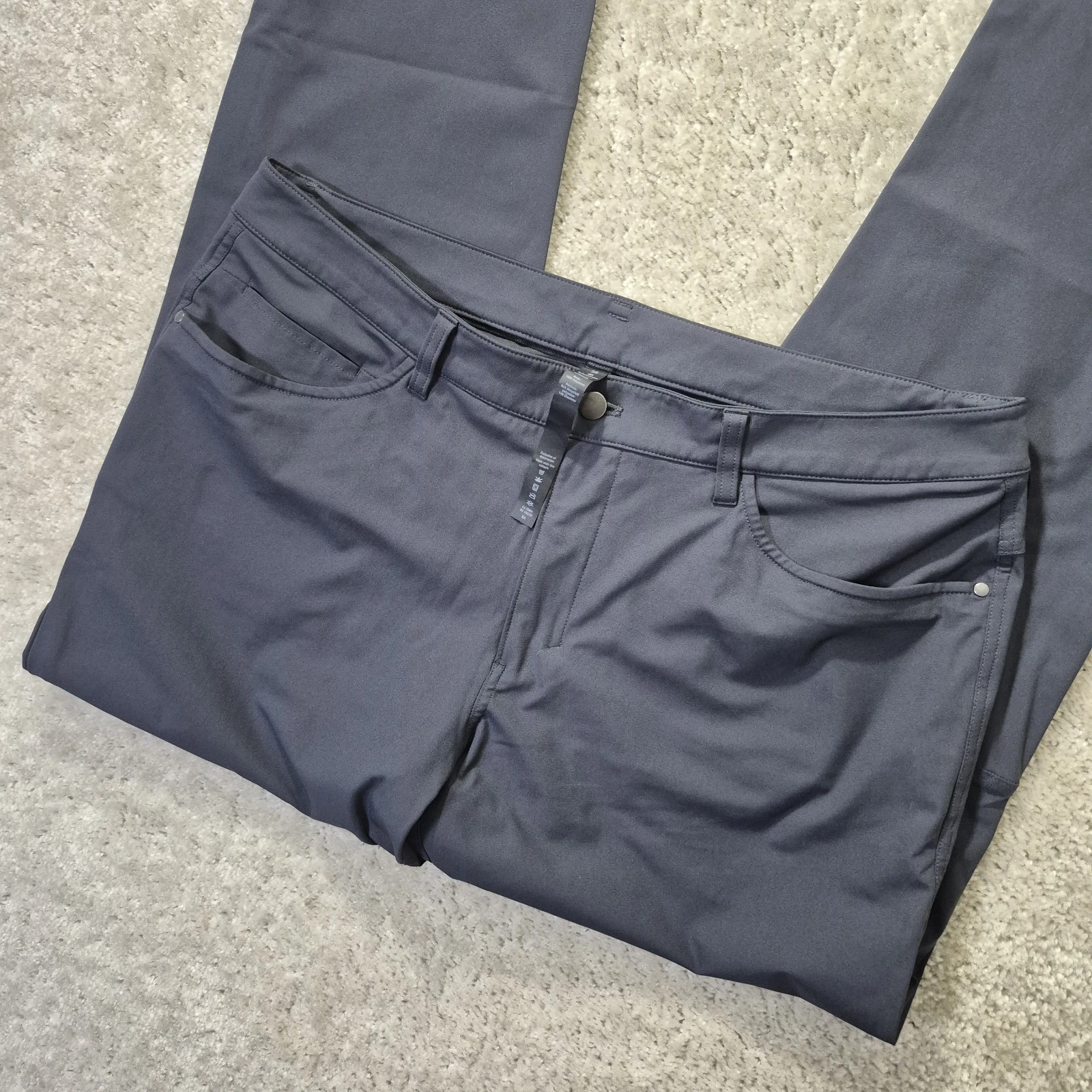 Lululemon ABC Chino Pant Classic Fit Mens 36/33 Gray Warpstreme Golf Minimalist