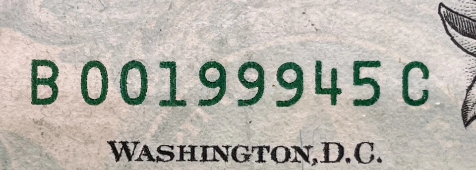 CHUNKY BIRTH 🎂YEAR NOTE 1945 Fancy Serial Number AU Cond. B00199945C $1 Bill - Image 3 of 4