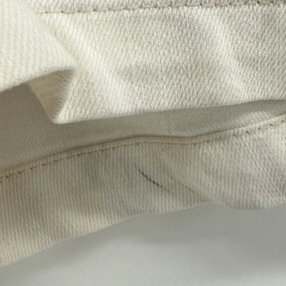 No Boundaries Mini Shorts Cream Big Button Belt Loop Size 9 - Image 4 of 4