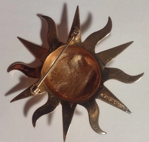 Golden Smiling Sun Solar Brooch Vintage Celestial Jewelry Marked Alva Studios - Picture 5 of 8