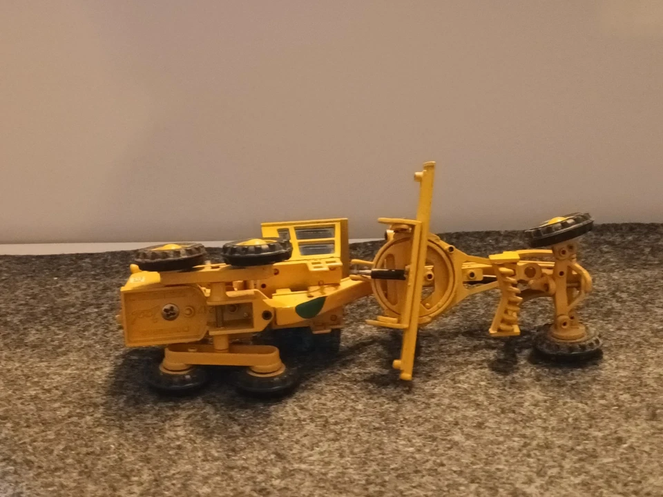 JOAL - NIVELEUSE CATERPILLAR 12G N° 217 - ECHELLE 1/50 - Photo 4/4