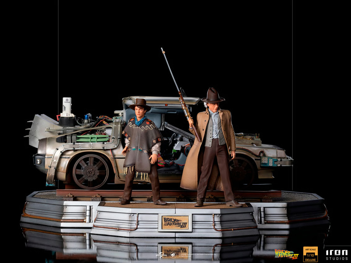 DeLorean Back to the Future 3 Doc Brown Marty DeLorean Time Machine Diorama Iron Studios