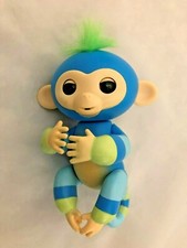 WowWee Blue Green Monkey 5" Interactive Fingerling Moving Eyes Body Sounds