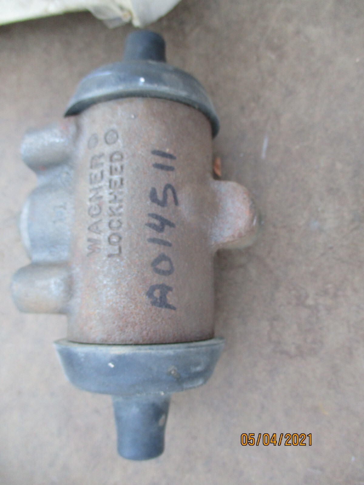 1957 1958 1959 Ford F500 Truck Left Rear WHEEL CYLINDER NOS FD25461