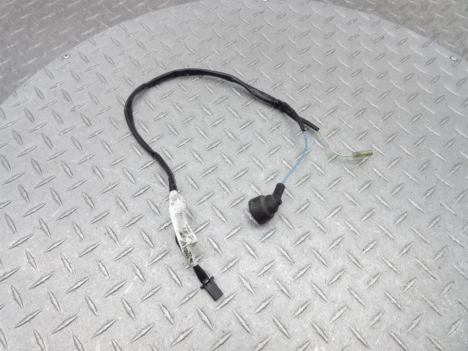 2007 04-09 Honda VT750 Shadow Aero OEM Oil Sensor Cover Wire Assy - Image 3 of 4