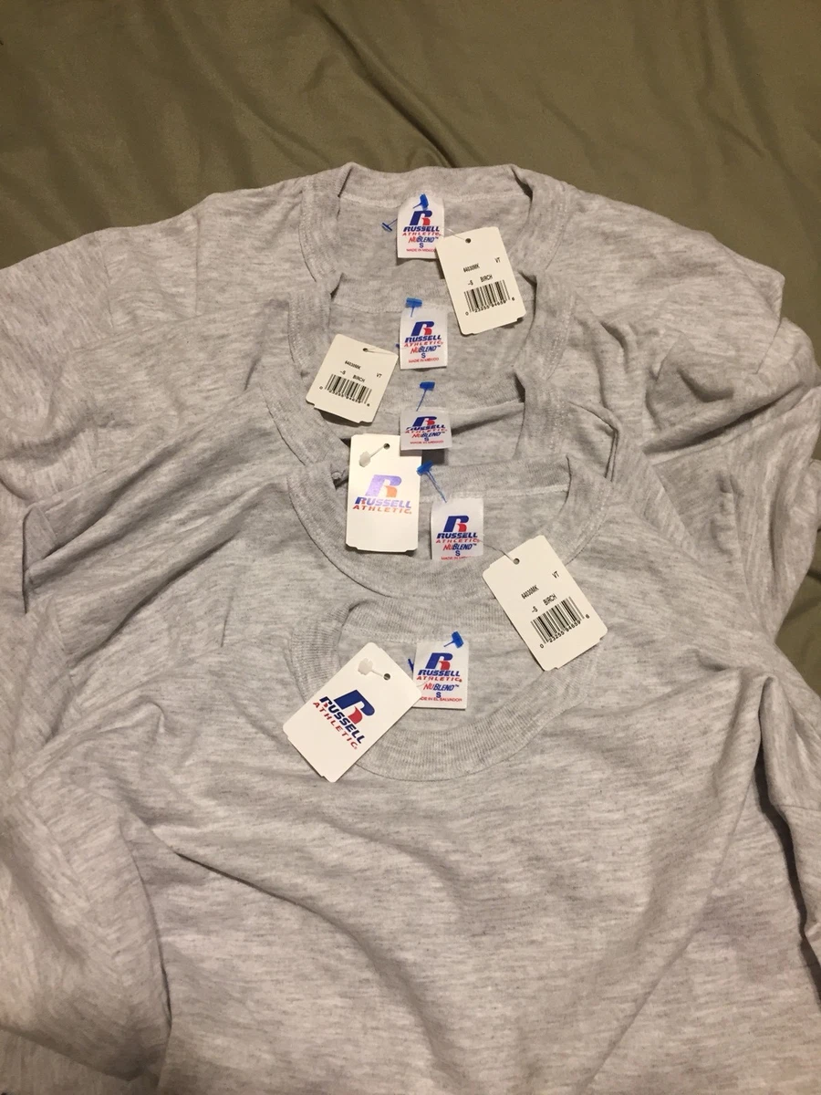 New NOS 90s Blank Russell Athletic Men Sz S NuBlend Single T shirt