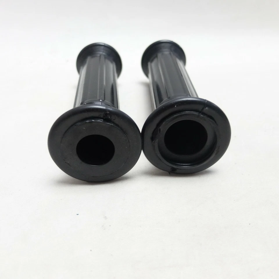 Empuñadura de goma Yamaha RD400 RT180 RX50 RX80 RX100 RX115 RX125 RX135 TT250 RL Foto 4 de 4