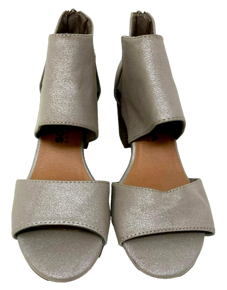 Sandalias de tacón alto Sonoma Goods For Life Newf color topo/cuña para mujer talla: 6,5 181J Foto 2 de 4