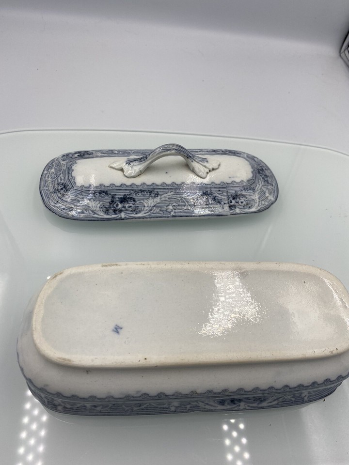 Victorian Toothbrush Razor Box Holder Blue ceramic White bathroom 1800s ...