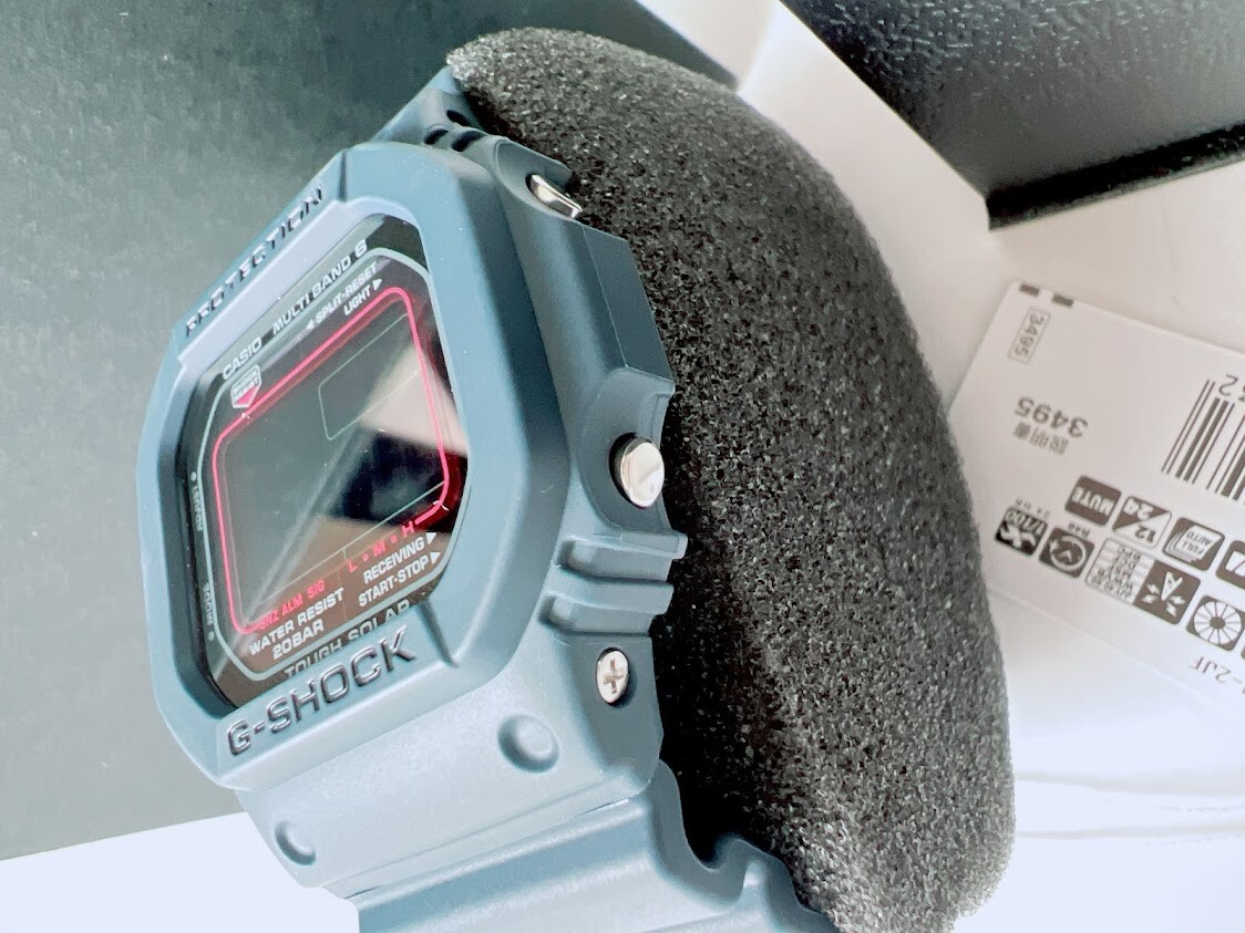 CASIO G-SHOCK GW-M5610U-2JF Blue Navy Red Men's watch Radio CASIO G-SHOCK GW-M5610U-2JF Blue Navy Red Men's watch Radio