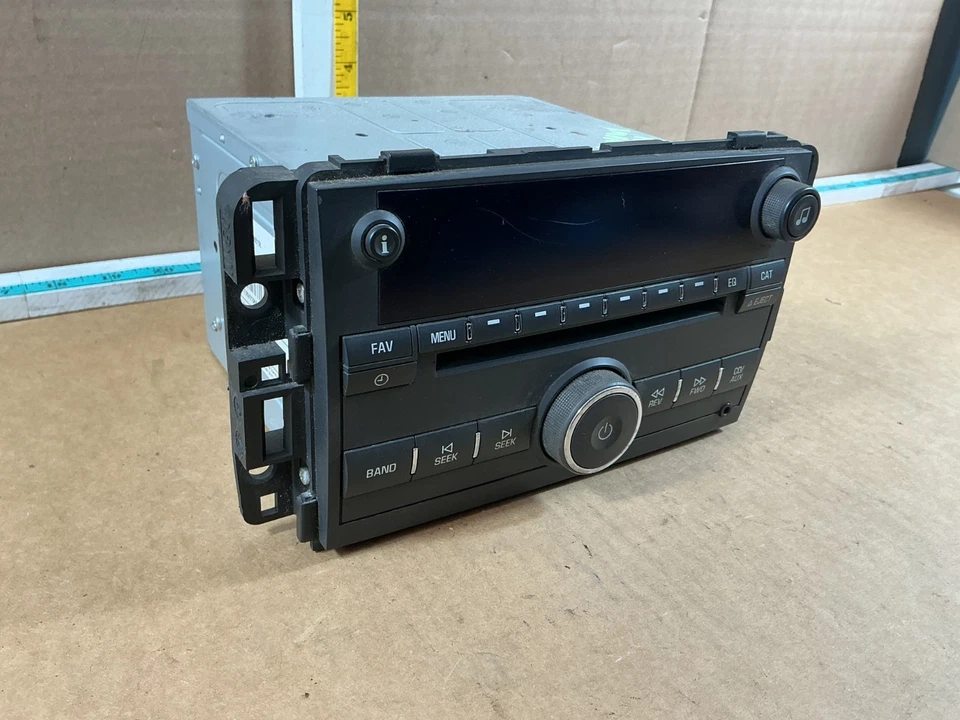 Chevrolet Impala 2011-2012 equipo de audio receptor de radio reproductor de CD Foto 3 de 4