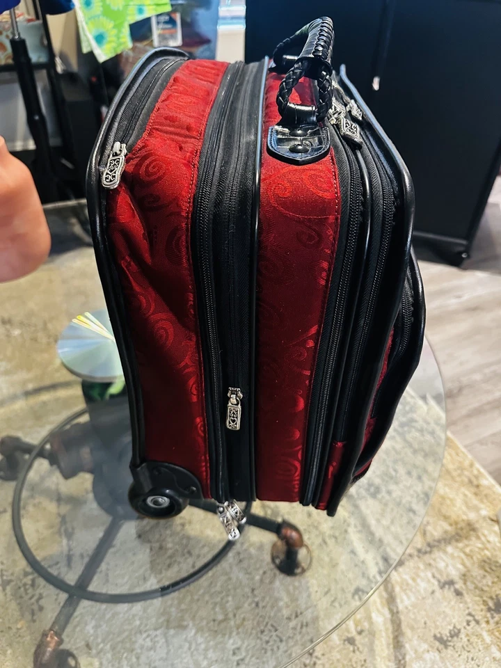 Brighton багаж красный и черный Weekender компьютер на колесиках ручная кладь - Изображение 3 из 4