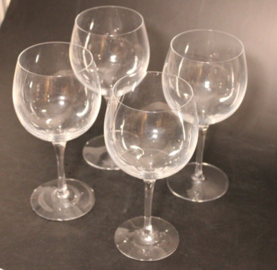 TIFFANY CLASSIC HOME ESSENTIALS LOT OF 4 RED WINE GLASSES