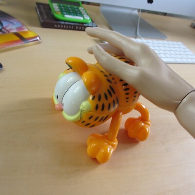 video- DIY Leg arm massage massager hand held plastic cat VIBRATE feet  vibrating | eBay