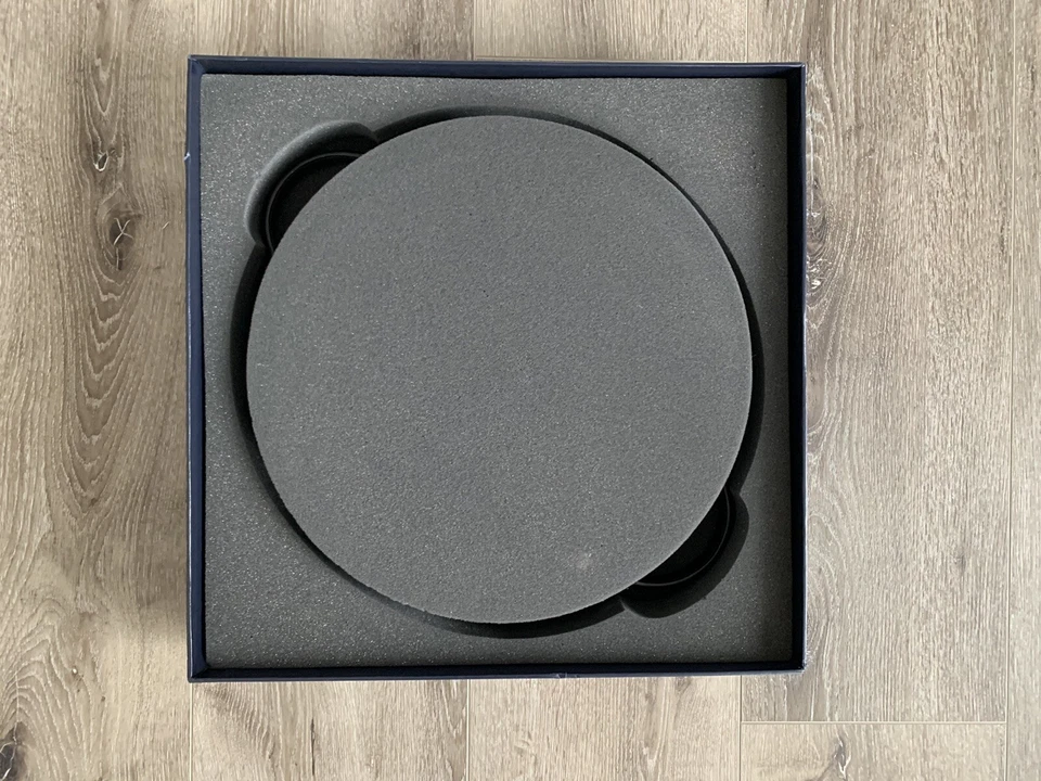 NOS AUTHENTIC RALPH LAUREN HENLEY 15” ROUND BLACK LEATHER & TEMPERED GLASS TRAY - Image 3 of 4