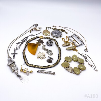 Vintage Costume Jewellery Bundle Necklaces, Bracelets, Brooches Estate 21 Pieces A422