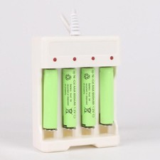 4 Slots Universal USB Battery Fast Charger for AA AAA Rechargeable Batteries