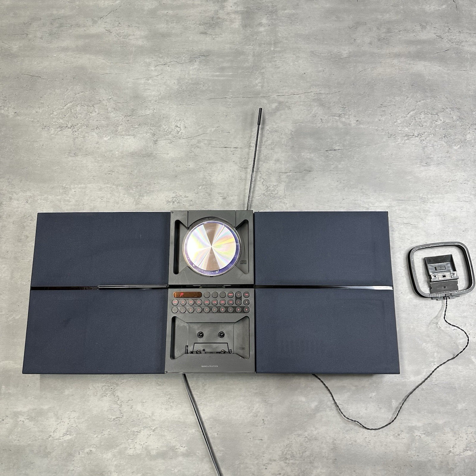 Vtg Bang & Olufsen BeoSound 2000 Stereo System 1999 Radio Works CD Tray Fault