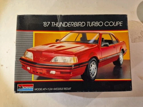 Monogram 1987 Thunderbird Turbo Coupe 1986 1/24 Model Kit ,open - Picture 1 of 6