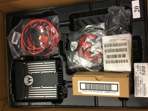 NEW Motorola XTL5000 Mobile Two Way Radio 700/800 MHz Az492ft5823w/Cable,QTY - Picture 2 of 21