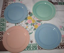 Lu-Ray Pastels TS&T 1940's Vintage Set of 4 Plates 6.5" Blue Green Pink LuRay