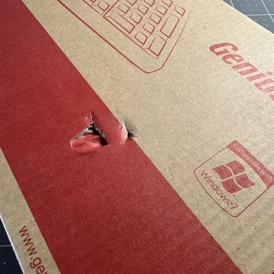 Genius PS/2 DESKTOP Keyboard KB-06XE Brand new Black Window 7 English - Image 2 of 4