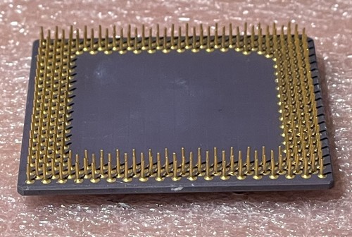 Cyrix MII-333GP 83MHz Bus 3x2.9V Socket/Socket 7 CPU Fit In Socket - Picture 3 of 5